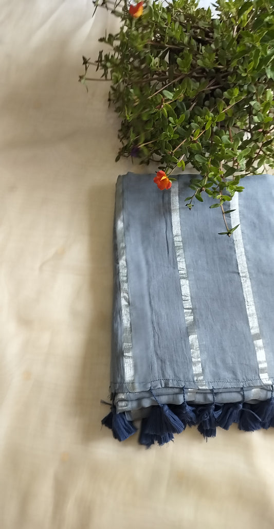 Grey mul cotton saree 🩶