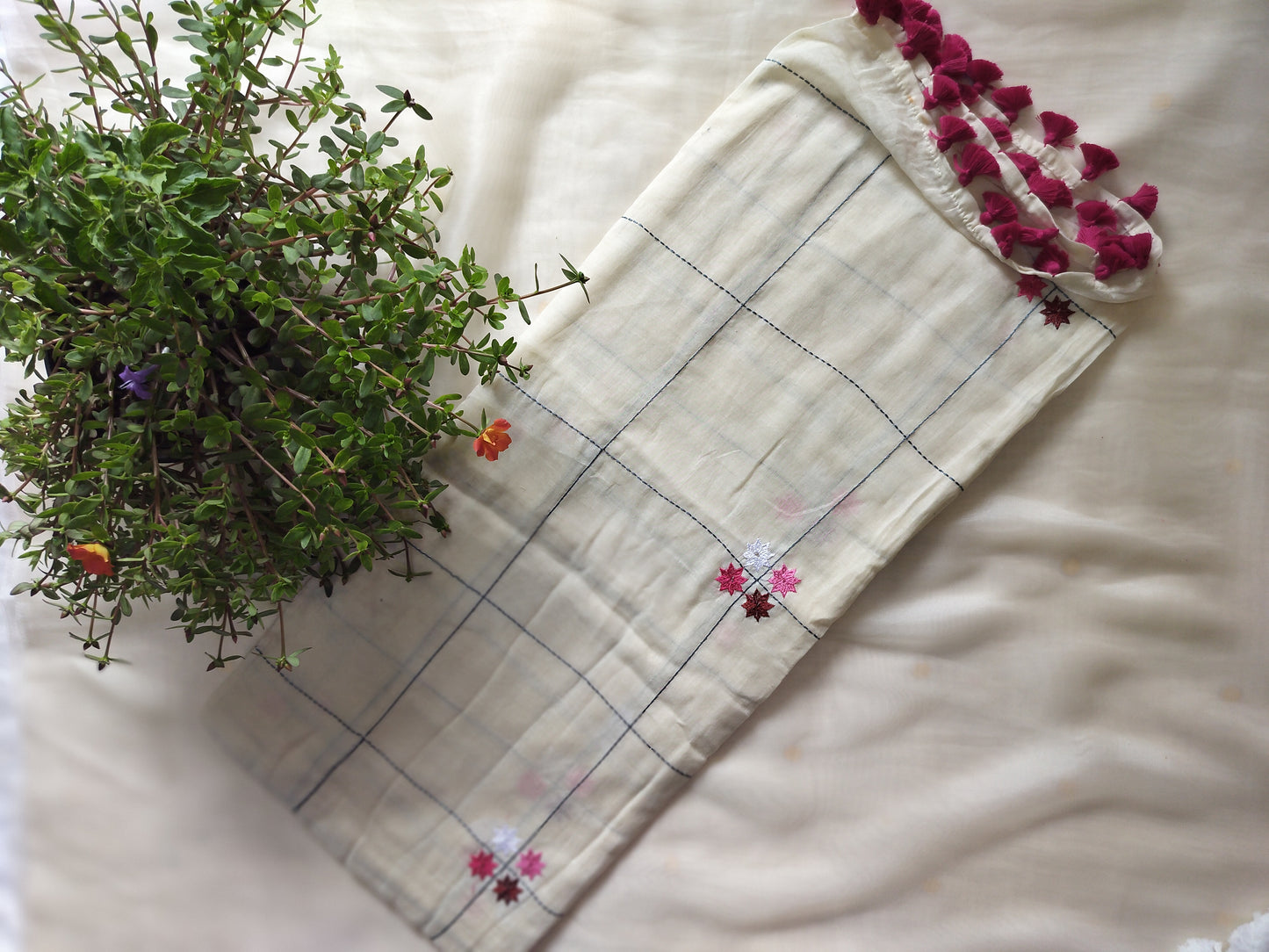 Half white pure mul cotton saree